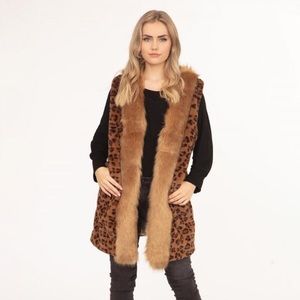 Faux Fur Leopard Print Vest Brown